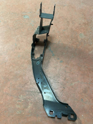 7307873 MINI COOPER F57 ÖN PANEL SOL DESTEK BRAKETİ | MOTOLAND