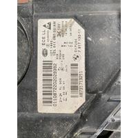 7317132 BMW 5 SERİSİ F10 F11 XENON SAĞ ÖN FAR | MOTOLAND