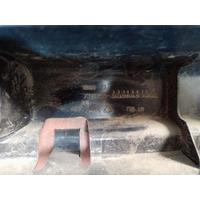 7318755 MİNİ COOPER F55 TAMPON BRAKETİ 4D22 | MOTOLAND
