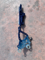 732944213 BMW X1 F48 SAĞ KAPUT MENTEŞESİ | MOTOLAND