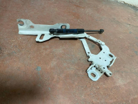 7336700 BMW 1 SERİSİ F20 SAĞ KAPUT MENTEŞESİ | MOTOLAND