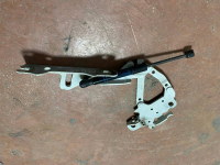 7336700 BMW 1 SERİSİ F20 SAĞ KAPUT MENTEŞESİ | MOTOLAND