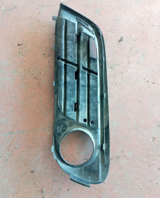 7342412 / 51117342412 BMW 5 F10 TAMPON HAVA KANALI IZGARA 4G9