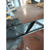 7347596 BMW 2 F45 RADYATÖR DESTEĞİ PARÇASI