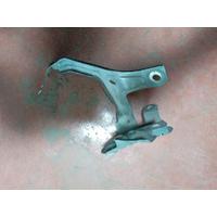 7349617 BMW 5 SERİSİ G30 G31 F90 ÖN SOL YAN PANEL BRAKETİ 4İ24