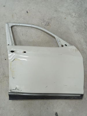 7355804 / 41517355804 BMW X3 F25 SAĞ ÖN KAPI