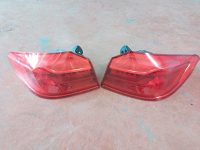 7376464 / 7376463 BMW 5 SERİSİ G30 SAĞ SOL STOP 4L20 | MOTOLAND