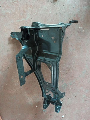 7378746 MINI COUNTRYMAN ÖN SAĞ FAR BRAKETİ | MOTOLAND