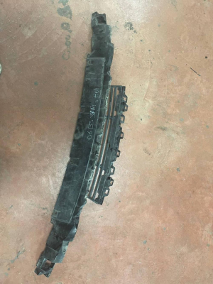 7386153 BMW 3 SERİSİ F30 ÖN TAMPON ALT IZGARA | MOTOLAND