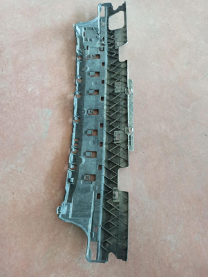 7387296 / 51127387296 BMW 5 SERİSİ G30 ARKA TAMPON PARÇASI