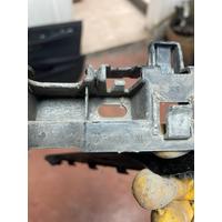 7387342 BMW 5 SERİSİ G30 BAĞLANTI BRAKETİ | MOTOLAND
