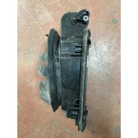 7387939-10 BMW 5 SERİSİ G30 YAKIT DOLDURMA KAPAĞI GİRİŞİ | MOTOLAND
