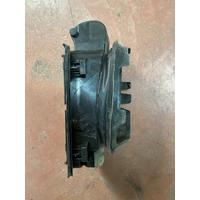 7387939-10 BMW 5 SERİSİ G30 YAKIT DOLDURMA KAPAĞI GİRİŞİ | MOTOLAND