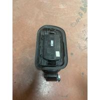 738793910 / 7387939 BMW 5 SERİSİ G30 DEPO KAPAĞI | MOTOLAND