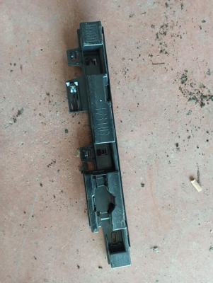7388353 BMW 2 COUPE YAN ETEK BRAKETİ
