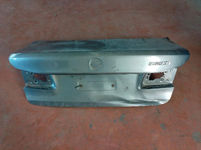 7391786 / 7391785 BMW 5 SERİSİ G30 BAGAJ KAPAĞI | MOTOLAND