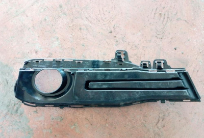 7396857 / 51117396857 BMW 3 F30/31 SİS LAMBASI KAPALI IZGARA 4G9