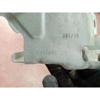 7419402 BMW 3 SERİSİ G20 ÖN SAĞ ÇAMURLUK BRAKETİ 4D23 | MOTOLAND
