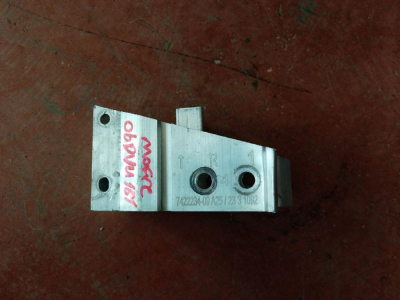 7422234 / 7422234-09 BMW 3 SERİSİ G20 G22 RADYATÖR TAŞIYICI