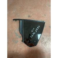742608711 / 7426087 BMW X1 F48 ÖN PENCERE CAMI | MOTOLAND