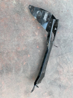 7426633-05 BMW X1 F48 ÖN SOL FAR MONTAJ BRAKETİ | MOTOLAND