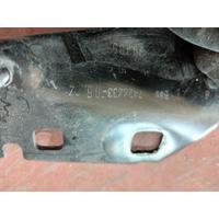 7426633 BMW 2 SERİSİ F46 FAR DESTEK PARÇASI | MOTOLAND 4İ24