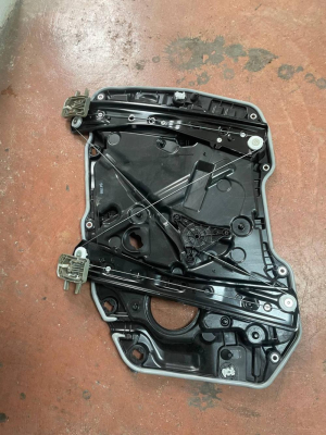 743223116 / 7432231 BMW 3 SERİSİ G20 ÖN CAM KONTROL ÜNİTESİ