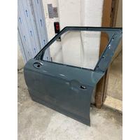 7438556 MİNİ COOPER COUNTRYMAN F60 SOL ÖN KAPI | MOTOLAND