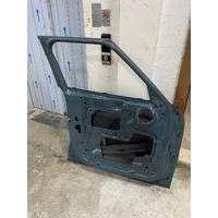 7438556 MİNİ COOPER COUNTRYMAN F60 SOL ÖN KAPI | MOTOLAND