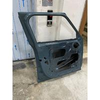 7438556 MİNİ COOPER COUNTRYMAN F60 SOL ÖN KAPI | MOTOLAND