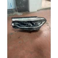 743920901 / 7439209 BMW 5 SERİSİ G30 SOL FAR | MOTOLAND