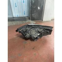 743920901 / 7439209 BMW 5 SERİSİ G30 SOL FAR | MOTOLAND