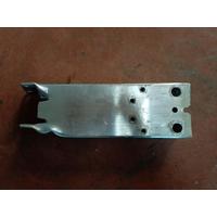 7459887 BMW 1 SERİSİ F40 TAMPON DEMİRİ | MOTOLAND