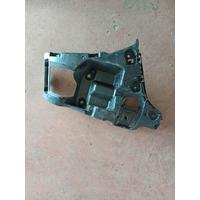 7461399 BMW F40 BMW 1 SERİSİ ARKA TAMPON PARÇASI