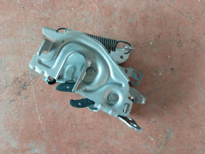 7468348 BMW 3 SERİSİ G20 SAĞ KAPUT KİLİDİ | MOTOLAND