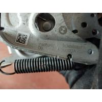 7468348 BMW 3 SERİSİ G20 SAĞ KAPUT KİLİDİ | MOTOLAND
