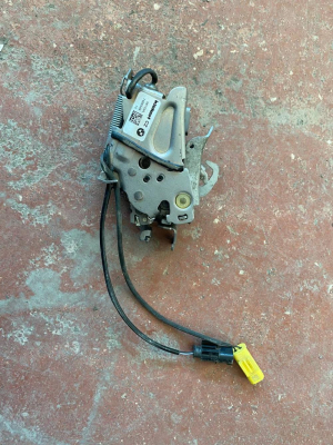 7468349 BMW F40 F44 G20 SOL KAPUT KİLİDİ | MOTOLAND