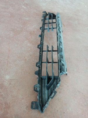 7496955 / 51117496955 BMW 2 SERİSİ F44 ÖN IZGARA PARÇASI 4C8
