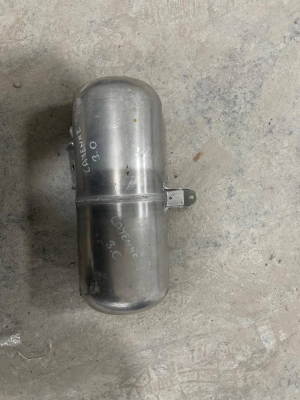 7L0616202D VOLKSWAGEN TOUAREG 3.0 SÜSPANSİYON AKÜMÜLATÖRÜ