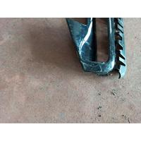 8077069 BMW 4 SERİSİ SİS FARI ÇERÇEVESİ