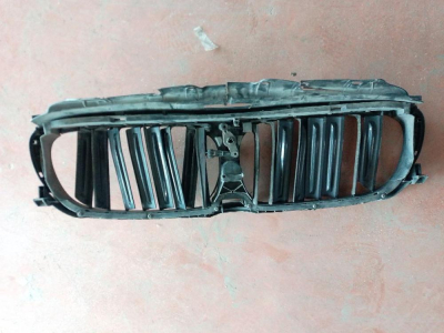 8091760 BMW 7 SERİSİ G11 G12 ÖN PANJUR ARKASI HAVALANDIRMA IZGARASI | MOTOLAND
