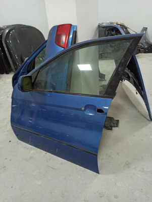 8256823 / 41518256823 BMW X5 E53 ÖN SOL KAPI