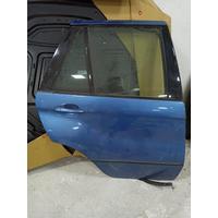 8256828 / 41528256827 BMW X5 E53 SAĞ ARKA KAPI