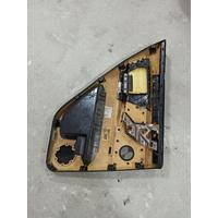 8261754 / 51428261754 / 705267801 BMW X5 ARKA SAĞ KAĞI İÇ DÖŞEME