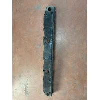8262583 LAND ROVER RANGE ROVER VOGUE L322 2003-2009 ARKA TAMPON ORTA PLASTİĞİ | MOTOLAND