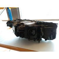8499111 / 8499111-01 BMW 5 SERİSİ G30 SOL FAR | MOTOLAND