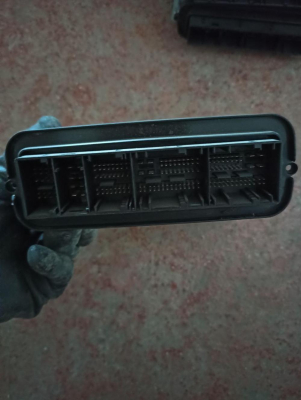 8509758 BMW F01 F02 F07 F10 N57 MOTOR BEYNİ