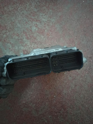 8518269 BMW 3 SERİSİ E90 MOTOR BEYNİ | MOTOLAND 3A15