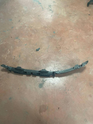 8738911 BMW 4 SERİSİ G26 AMORTİSÖRLÜ ÖN TAMPON DEMİRİ | MOTOLAND