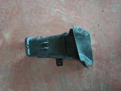8738940 BMW 4 SERİSİ HAVA GİRİŞİ SAĞ